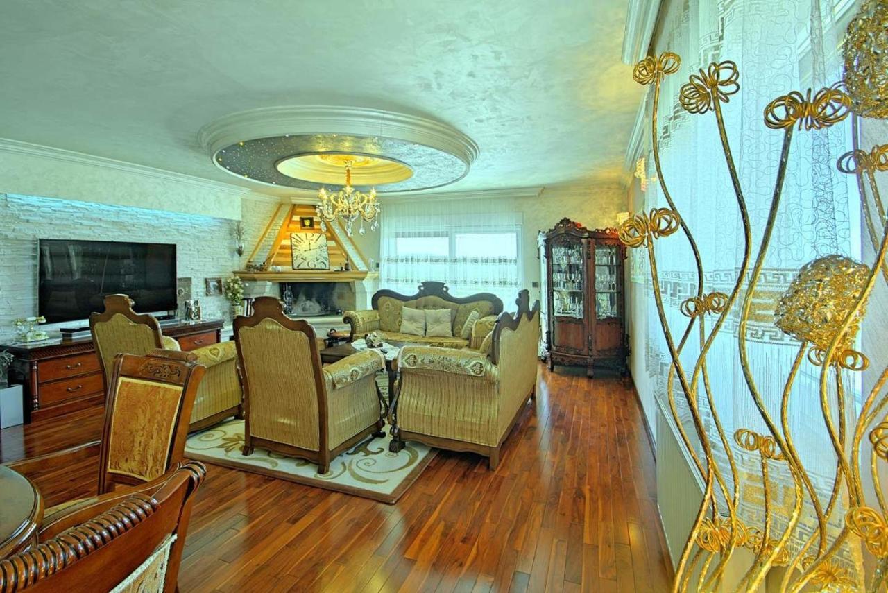 Viki, Sani, Evan, Teo, Goran Appartement Poreč